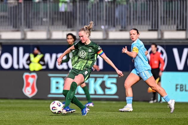 Soccer I Women I Season 2025 2026 I Bundesliga I 22 Matchday I VfL Wolfsburg 1 FC Union Berlin I 29 03 2026 Janina Minge 6, VfL Wolfsburg with ball Crop, close-up, portrait, portrait, single photo, single image, body Wolfsburg AOK Stadium Lower Saxony Germany Copyright: xLobeca InesxHähnelx