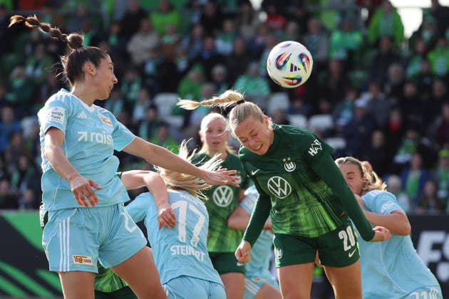 VfL vs Berlin, BL Women Wolfsburg, 29 03 2026, Football, Women, Google Pixel Bundesliga, Season 2025 2026, VfL Wolfsburg vs FC Union Berlin, Amber Tysiak Union Berlin , Guro Bergsvand VfL Wolfsburg AOK Stadion Niedersachsen Germany