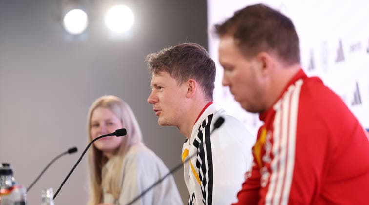 Stuttgart, international soccer match Germany PK, from left press spokeswoman Franziska Wülle, Alexander Nübel, coach Julian Nagelsmann