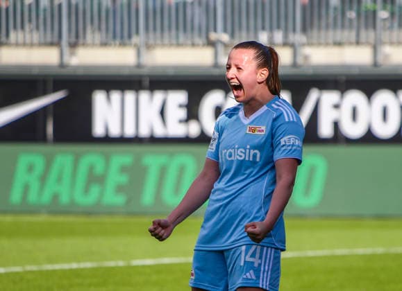 Germany Womens Bundesliga 2025 2026, Matchday 22 VfL Wolfsburg VS 1 FC Union Berlin AOK Stadion Wolfsburg Goal and goal celebration for Hannah Eurlings 1 FC Union Berlin Women, 14 Wolfsburg Copyright: xAymanxAlahmedx