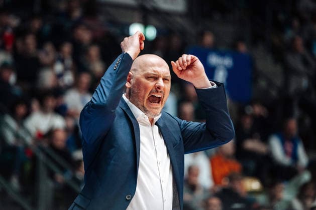 Przemyslaw Frasunkiewicz Head Coach, Head Coach, Rostock Seawolves GER, Skyliners Frankfurt vs Rostock Seawolves, easycredit BBL, Bundesliga, Matchday 26, Season 2025 2026 29 03 2026 Eibner Pressefoto Attila Ziga GER, Skyliners Frankfurt vs Rostock Seawolves, easycredit BBL, Bundesliga, Matchday 26, Season 2025 2026 29 03 2026 Frankfurt am Main Copyright: xEibner-Pressefotox EP_AZA