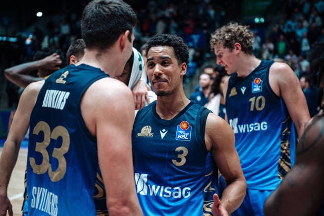 Cheers, joy at Garai Zeeb Skyliners Frankfurt, 03 GER, Skyliners Frankfurt vs Rostock Seawolves, easycredit BBL, Bundesliga, Matchday 26, Season 2025 2026 29 03 2026 Eibner Pressefoto Attila Ziga GER, Skyliners Frankfurt vs Rostock Seawolves, easycredit BBL, Bundesliga, Matchday 26, Season 2025 2026 29 03 2026 Frankfurt am Main Copyright: xEibner-Pressefotox EP_AZA