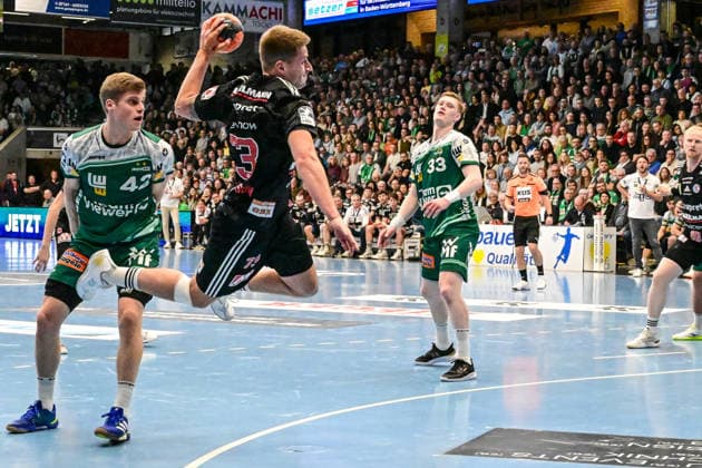 DAIKIN HBL Bundesliga Frisch Auf Göppingen HC Erlangen Göppingen, 29 03 2026 Viggo Kristjansson HC Erlangen, 73 on jump shot, Göppingen, 29 03 2026, 26 Matchday of the DAIKIN Handball Bundesliga, Frisch Auf Göppingen HC Erlangen EWS Arena, Göppingen Copyright: xBEAUTIFULxSPORTS Märklx