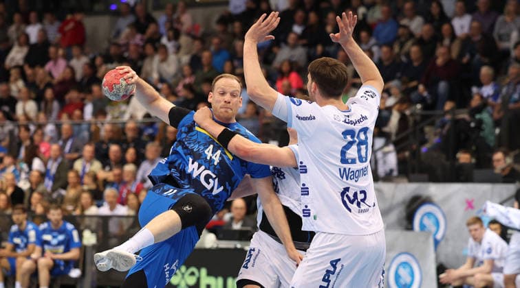 29 03 2026, Germany, Stuttgart, Handball Bundesliga, TVB Stuttgart vs Lemgo Lippe, f l Lenny Rubin TVB , Hendrik Wagner Lemgo