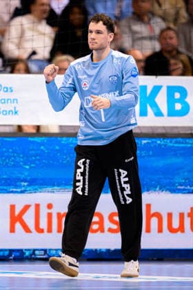 Stuttgart HBL 25 26 TVB Stuttgart TBV Lemgo Torhueter Constantin Möstl Moestl TBV Lemgo Jubel Freude Emotion Stuttgart Porsche Arena Baden Württemberg Germany