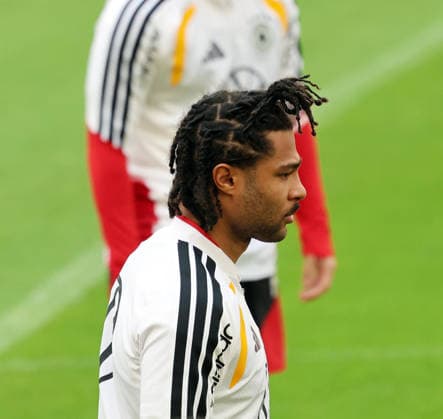 29 03 26 DFB training Germany, Stuttgart, 29 03 2026, football, national team 2026, DFB Germany, training Serge Gnabry