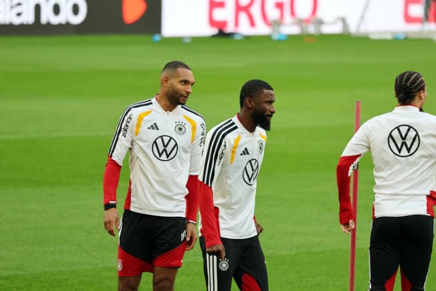 29 03 26 DFB Training Germany, Stuttgart, 29 03 2026, Football, National Team 2026, DFB Germany, Training f l Jonathan Tah, Antonio Rüdiger