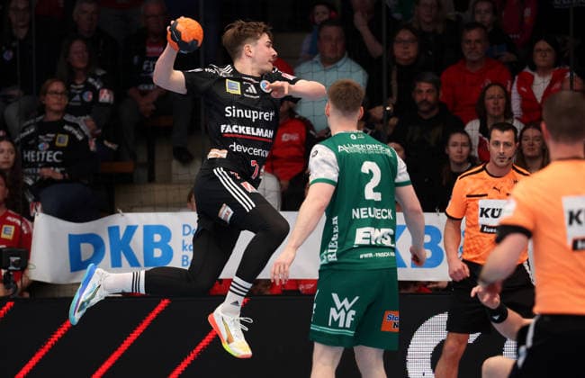 29 03 2026, Germany, Göppingen, Handball DAIKIN HBL, FRISCH AUF Göppingen vs HC Erlangen, Yannik Bialowas HC