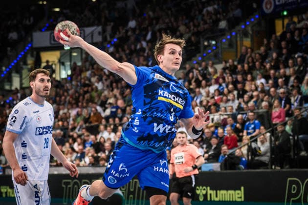 Max Haefner TVB Stuttgart, 03 , behind Hendrik Wagner TBV Lemgo Lippe, 28 GER, TVB Stuttgart TBV Lemgo Lippe, DAIKIN HBL, Handball, Bundesliga, 26 Matchday, Season 2025 2026, 29 03 2026 GER, TVB Stuttgart TBV Lemgo Lippe, DAIKIN HBL, Handball, Bundesliga, 26 Matchday, Season 2025 2026, 29 03 2026 Stuttgart Copyright: xSandyxDinkelackerx EP_SDR
