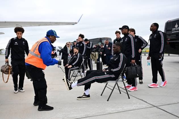 Belgium s Amadou Onana pictured during a security check on the tarmac of Atlanta airport as Red Devils, the Belgian national soccer team, are traveling to Chicago, USA, for a second friendly game, on Sunday 29 March 2026. These games are preparation games of the 2026 World Cup. DIRKxWAEM  x169259417x