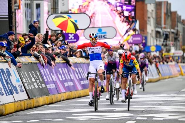 In Flanders Fields in Wevelgem Women 2026 Cycling Race WEVELGEM, BELGIUM - MARCH 29 : Wiebes Lorena (NED) of Team SD Worx - Protime celebrating her victory, Moors Fleur (BEL) of Lidl - Trek during the 13rd edition of In Flanders Fields in Wevelgem Women an UCI Women s World Tour 1.WWT one day cycling road race for Women Elite of 134 km with start in Wevelgem and finish in Wevelgem on March 29, 2026 in Wevelgem, Belgium, 29 03 2026 ( Motordriver Serge Seynaeve - Wevelgem Belgium  Copyright: xJanxDexMeuleneirx