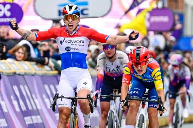 In Flanders Fields in Wevelgem Women 2026 Cycling Race WEVELGEM, BELGIUM - MARCH 29 : Wiebes Lorena (NED) of Team SD Worx - Protime celebrating her victory, Moors Fleur (BEL) of Lidl - Trek during the 13rd edition of In Flanders Fields in Wevelgem Women an UCI Women s World Tour 1.WWT one day cycling road race for Women Elite of 134 km with start in Wevelgem and finish in Wevelgem on March 29, 2026 in Wevelgem, Belgium, 29 03 2026 ( Motordriver Serge Seynaeve - Wevelgem Belgium  Copyright: xJanxDexMeuleneirx