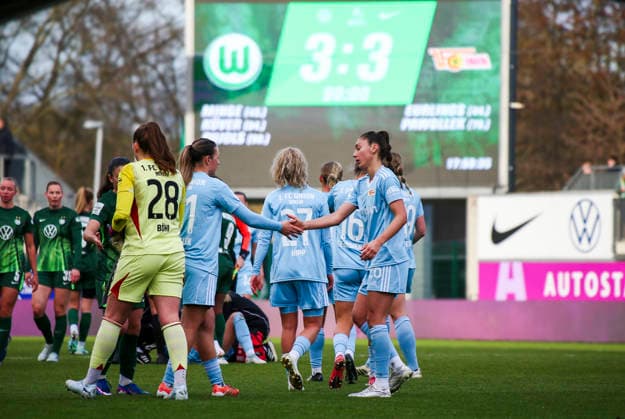Germany Womens Bundesliga 2025 2026, 22 Matchday VfL Wolfsburg VS 1 FC Union Berlin AOK Stadion Wolfsburg Nadine Böhi Nadine Boehi 1 FC Union Berlin Women, 28 Jenny Hipp 1 FC Union Berlin Women, 27 Marina Georgieva 1 FC Union Berlin Women, 16 Wolfsburg Copyright: xAymanxAlahmedx
