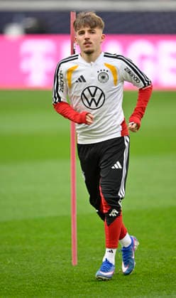 Lennart Karl GER 25 Action warm-up training iam 29 03 2026 m ahead of DFB Laenderspiel Deutschland GER vs Ghana GHA Freundschatsspiel Testspiel am 30 03 2026 DFL REGULATIONS PROHIBIT ANY USE OF PHOTOGRAPHS AS IMAGE SEQUENCES AND OR QUASI VIDEO DFB Laenderspiel Deutschland GER vs Ghana GHA