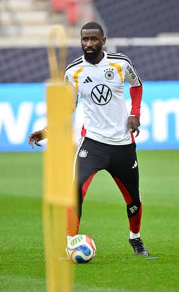 Antonio Ruediger GER 02 action on the ball warming up training iam 29 03 2026 m ahead of the DFB Laenderspiel Germany GER vs Ghana GHA friendly match test match on 30 03 2026 DFL REGULATIONS PROHIBIT ANY USE OF PHOTOGRAPHS AS IMAGE SEQUENCES AND OR QUASI VIDEO DFB Laenderspiel Germany GER vs Ghana GHA