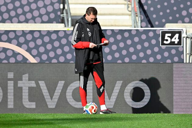 German coach Coach Julian Nagelsmann GER with note warming up training iam 29 03 2026 m ahead of DFB Laenderspiel Germany GER vs Ghana GHA Freundschatsspiel Testspiel am 30 03 2026 DFL REGULATIONS PROHIBIT ANY USE OF PHOTOGRAPHS AS IMAGE SEQUENCES AND OR QUASI VIDEO DFB Laenderspiel Germany GER vs Ghana GHA