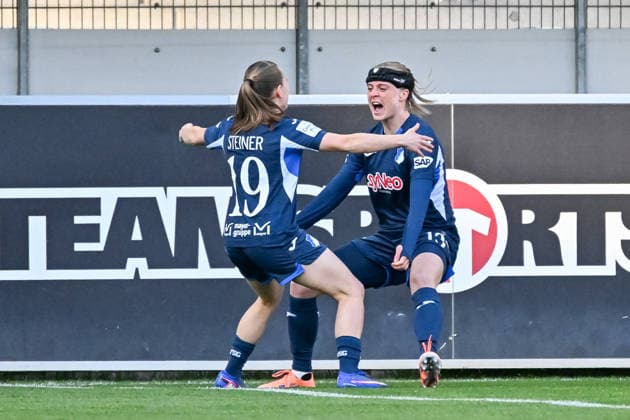 Cheering for the goal to 0 1 by Wielle Douma TSG Hoffenheim, 13 with Marie Steiner TSG Hoffenheim, 19 GER, SC Freiburg TSG Hoffenheim, Womens Football, Google Pixel Womens Bundesliga, 22 Matchday, Season 2025 2026, 29 03 2026 DFB REGULATES PROHIBIT ANY USE OF PHOTOGRAPHS AS IMAGE SEQUENCES AND OR QUASI VIDEO GER, SC Freiburg TSG Hoffenheim, Womens Football, Google Pixel Womens Bundesliga, 22 Matchday, Season 2025 2026, 29 03 2026 Freiburg Copyright: xEibner-Pressefoto ThomasxHessx EP_THS