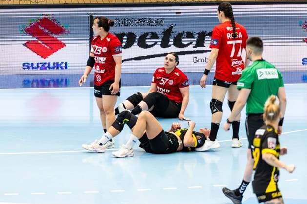 29 03 2026, GER, Handball, Women, Season 2025 2026, EHF European League, Quarter-finals, Thueringer HC Nykobing Falster Handbold Josefine Hanfland Thueringer HC,57 , Nanna Hinnerfeldt Andersen Nykobing Falster Handbold 99947 Bad Langensalza Salza Halle Sporthalle Mehrz Thüringen Germany