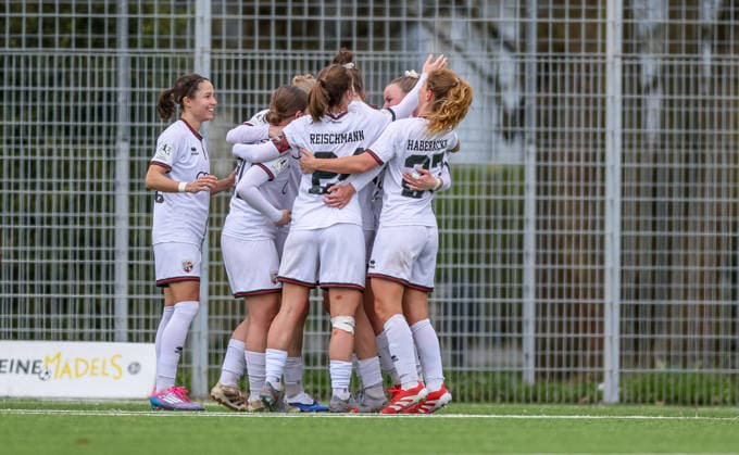 GER, Frankfurt, Eintracht Frankfurt II vs FC Ingolstadt, 2 Womens Bundesliga, Football, DFB, Season 2025 2026, Stadion am Brentanobad, 21 Matchday in picture FC Ingolstadt Women, Cheers, joy and emotions after the goal DFB DFL REGULATIONS PROHIBIT ANY USE OF PHOTOGRAPHS AS IMAGE SEQUENCES AND OR QUASI VIDEO, 29 03 2026 Copyright: HMBxMedia HendrikxHamelau