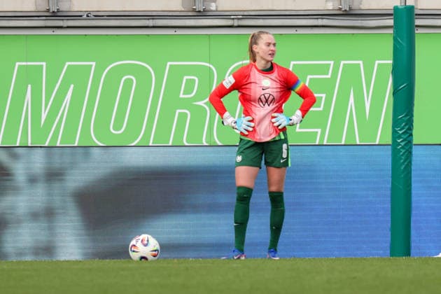 29 03 2026, xgrfx, Soccer Google Pixel Women Bundesliga, VfL Wolfsburg 1 FC Union Berlin v l Janina Minge in goal VfL Wolfsburg DFL DFB REGULATIONS PROHIBIT ANY USE OF PHOTOGRAPHS as IMAGE SEQUENCES and or QUASI VIDEO Wolfsburg