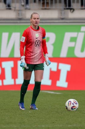 29 03 2026, xgrfx, Soccer Google Pixel Women Bundesliga, VfL Wolfsburg 1 FC Union Berlin v l Janina Minge in goal VfL Wolfsburg DFL DFB REGULATIONS PROHIBIT ANY USE OF PHOTOGRAPHS as IMAGE SEQUENCES and or QUASI VIDEO Wolfsburg