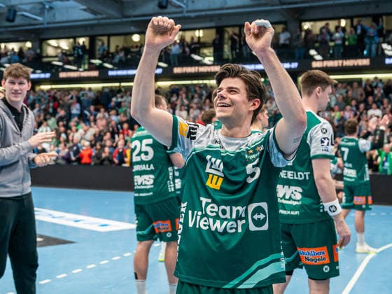 Rutger ten Velde Frisch Auf Goeppingen, 05 is happy after the victory, Frisch Auf Goeppingen vs HC Erlangen, Handball, 1 Bundesliga, Men, Season 2025 2026, 29 03 2026, Frisch Auf Goeppingen vs HC Erlangen, Handball, 1 Bundesliga, Men, Season 2025 2026, 29 03 2026 Goeppingen Copyright: xEibner-Pressefoto MichaelxSchmidx EP_MST
