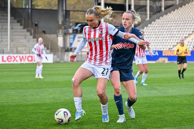 Sophie Nachtigall SC Freiburg, 27 on the ball and in a duel with Vanessa Diehm TSG Hoffenheim, 06 GER, SC Freiburg TSG Hoffenheim, Womens Soccer, Google Pixel Womens Bundesliga, 22 Matchday, Season 2025 2026, 29 03 2026 DFB REGULATES PROHIBIT ANY USE OF PHOTOGRAPHS AS IMAGE SEQUENCES AND OR QUASI VIDEO GER, SC Freiburg TSG Hoffenheim, Womens football, Google Pixel Womens Bundesliga, 22 Matchday, Season 2025 2026, 29 03 2026 Freiburg Copyright: xEibner-Pressefoto ThomasxHessx EP_THS