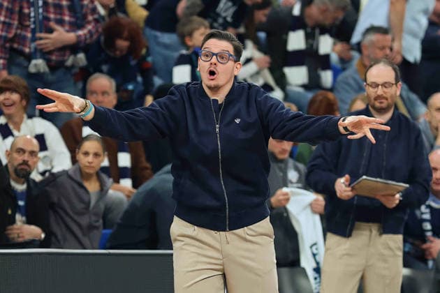 Carlo Finetti MLP Academics Heidelberg, Head Couch gestures GER, MLP Academics Heidelberg vs Ratiopharm Ulm, Basketball, easycredit Basketball Bundesliga, 26 Matchday, Season, 2025 2026, 29 03 2025 GER, MLP Academics Heidelberg vs Ratiopharm Ulm, Basketball, easycredit Basketball Bundesliga, 26 Matchday, Season, 2025 2026, 29 03 2025 Heidelberg Copyright: xEibner-Pressefoto JoergxHirschx EP_JHH