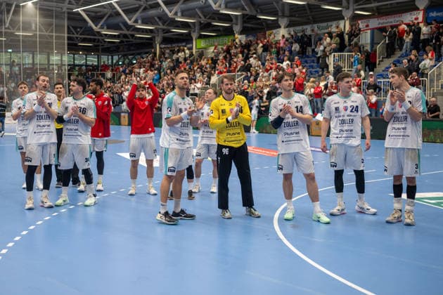 The Bietigheim players would like to thank their fans for their support TuSEM Essen vs SG BBM Bietigheim, Handball, 2 HBL, 25 Matchday, Season 2025 2026, 29 03 2026 TuSEM Essen vs SG BBM Bietigheim, Handball, 2 HBL, 25 Matchday, Season 2025 2026, 29 03 2026 Essen Copyright: xEibner-Pressefoto ThomasxHaeslerx EP_THR