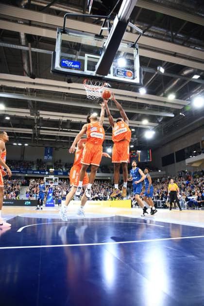 Playing action with Meissa Faye 11 Ratiopharm Ulm and Malik Osborne 10 Ratiopharm Ulm against Dusan Neskovic 7 MLP Academics Heidelberg and Paul Zipser 9 MLP Academics Heidelberg under the basket Playing action with Meissa Faye 11 Ratiopharm Ulm and Malik Osborne 10 Ratiopharm Ulm Copyright: xspeedshotx