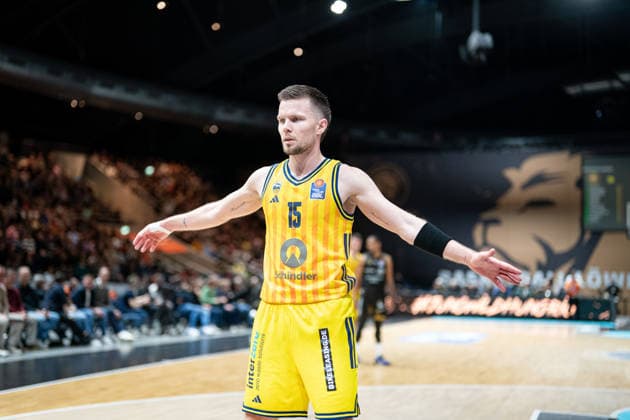 Martin Hermannsson Nr 15 Alba Berlin GER, Basketball Loewen Braunschweig vs Alba Berlin, Basketball, easyCredit BBL, Week 26, Season 2025 26, 29 03 2026 GER, Basketball Loewen Braunschweig vs Alba Berlin, Basketball, easyCredit BBL, Week 26, Season 2025 26, 29 03 2026 Braunschweig Copyright: xEibner-Pressefoto DanielxREINELTx EP_DRT