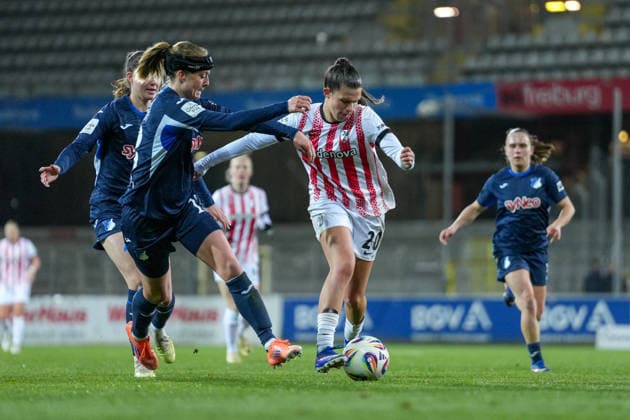 Wià lle Douma Wielle Douma TSG Hoffenheim, 13 in duel with Leela Egli SC Freiburg, 20 , Germany, Soccer, GooglePixel Womens Bundesliga, 22 Matchday, 2025 2026, SC Freiburg vs TSG 1899 Hoffenheim, 29 03 2026, Dreisamstadion, Freiburg, Germany DFB REGULATIONS PROHIBIT ANY USE OF PHOTOGRAPHS AS IMAGE SEQUENCES AND OR QUASI VIDEO Freiburg Dreisamstadion Baden Wuerttemberg Germany Copyright: xArnexAmbergx
