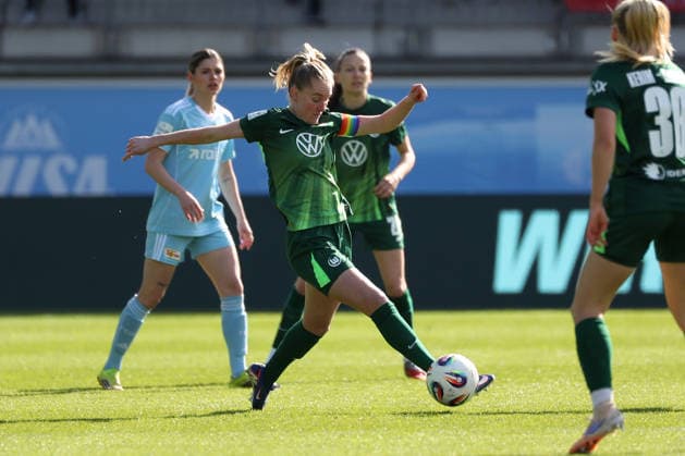 VfL vs Berlin, BL Women Wolfsburg, 29 03 2026, Football, Women, Google Pixel Bundesliga, Season 2025 2026, VfL Wolfsburg vs FC Union Berlin, Janina Minge VfL Wolfsburg AOK Stadion Niedersachsen Germany