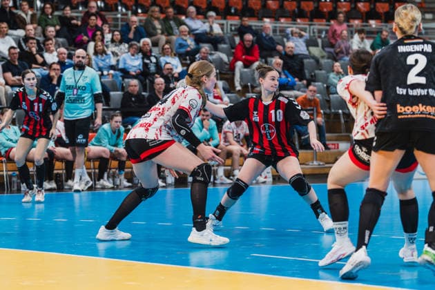 Mia Cruzado TSV Bayer 04 Leverkusen, 11 , Nora Erhardt TG Nuettingen, 14 , Sophia Cormann TSV Bayer 04 Leverkusen, 10 on passing TSV Bayer 04 Leverkusen vs TG Nuertingen, Handball, 2 Handball Bundesliga, 22 Matchday, Season 2025 26, 29 03 2026, TSV Bayer 04 Leverkusen vs TG Nuertingen, Handball, 2 HBL, 22 Matchday, Season 2025 26, 29 03 2026 Leverkusen Copyright: xEibner-Pressefoto LukasxBaldygax EP_LBA