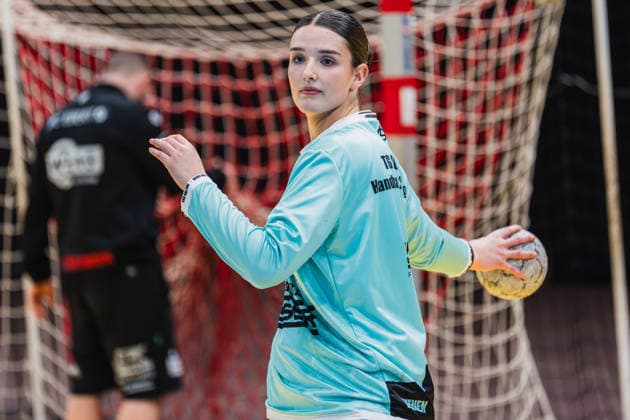 Sophie Leenen TG Nuettingen, 33 warming up TSV Bayer 04 Leverkusen vs TG Nuertingen, Handball, 2 Handball Bundesliga, 22 Matchday, Season 2025 26, 29 03 2026, TSV Bayer 04 Leverkusen vs TG Nuertingen, Handball, 2 HBL, 22 Matchday, Season 2025 26, 29 03 2026 Leverkusen Copyright: xEibner-Pressefoto LukasxBaldygax EP_LBA
