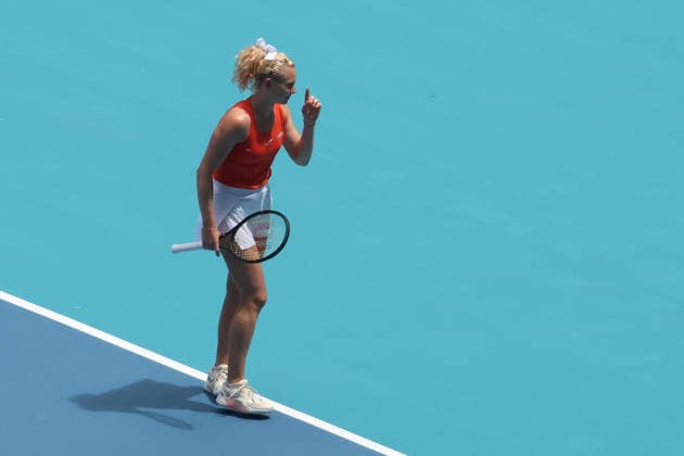 March 29, 2026, Miami Gardens, Florida, USA: KATERINA SINIAKOVA (CZE) reacts during her women s doubles finals match against SARA ERRANI (ITA) and JASMINE PAOLINI (ITA) at the Miami Open at Hard Rock Stadium in Miami Gardens, Florida. Miami Gardens USA - ZUMAv151 20260329_zsp_v151_001 Copyright: xLorenzoxVasquezx