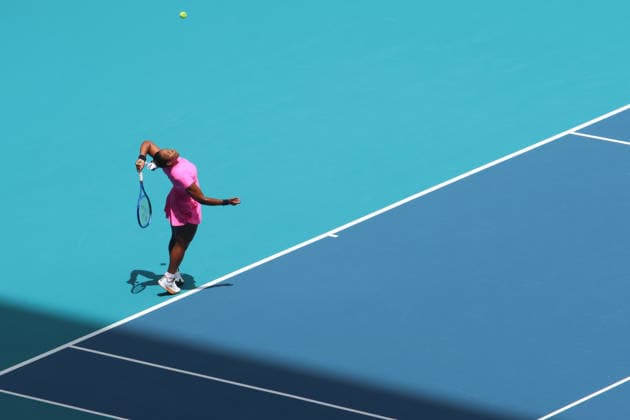 March 29, 2026, Miami Gardens, Florida, USA: TAYLOR TOWNSEND (USA) serves the ball during her women s doubles finals match against SARA ERRANI (ITA) and JASMINE PAOLINI (ITA) at the Miami Open at Hard Rock Stadium in Miami Gardens, Florida. Miami Gardens USA - ZUMAv151 20260329_zsp_v151_025 Copyright: xLorenzoxVasquezx