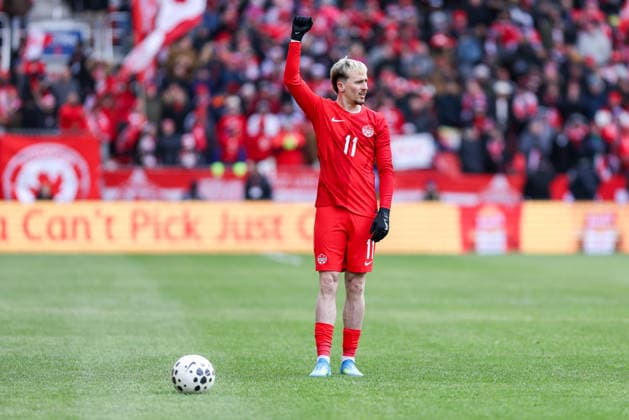 Canada v Iceland - International Friendly, Länderspiel, Nationalmannschaft Team Canada midfielder Liam Miller prepares for a freekick during an international friendly match between Canada and Iceland at BMO Field in Toronto, Ontario, Canada, on March 28, 2026. Toronto Ontario Canada  Copyright: xIndrawanxKumalax originalFilename:kumala-internat260328_npnzm.jpg