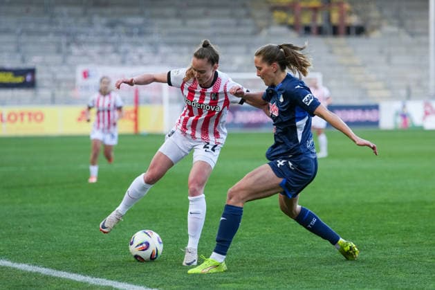 Google Pixel Womens Bundesliga SC Freiburg vs TSG Hoffenheim, 29 03 2026 duel between Lisa Kolb SC Freiburg, 22 and Lisann Kaut TSG 1899 Hoffenheim, 4 Google Pixel Womens Bundesliga SC Freiburg vs TSG Hoffenheim, Dreisamstadion, 29 03 2026 DFB DFL REGULATIONS PROHIBIT ANY USE OF PHOTOGRAPHS AS IMAGE SEQUENCES AND OR QUASI VIDEO Copyright: xBEAUTIFULxSPORTS Boscox