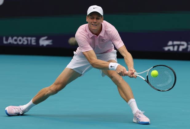 Tennis 2026 Miami Open - Day 12 - Men s Final Jannik Sinner of Italy in action against Jiri Lehecka of the Czech Republic during the Men™s Final match at the 2026 Miami Open tennis tournament in Miami, Florida, USA, 29 March 2026. MIAMI FLORIDA United States  Copyright: xCRISTOBALxHERRERA-ULASHKEVICHx