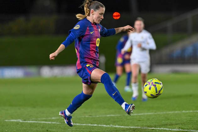March 30, 2026, Madrid, Madrid, Spain: ONA BATLLE PASCUAL of FC Barcelona, Barca Femenino controls the ball during the Spanish Women League, Liga F, football match played between REAL MADRID 0 Vs FC BARCELONA 3 at Alfredo Di Stefano stadium on march 29, 2026, in Valdebebas, Madrid, Spain. Madrid Spain - ZUMAc312 20260330_zsp_c312_148 Copyright: xOscarxManuelxSanchezx