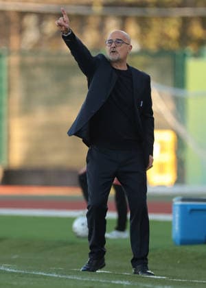 Biella, Italy, 29th March 2026. Massimiliano Canzi Head coach of Juventus reacts during the Juventus Women vs Fiorentina Women Coppa Italia Femminile Semi Final 2nd leg match at Stadio Vittorio Pozzo, Biella. Picture credit should read: Jonathan Moscrop Sportimage EDITORIAL USE ONLY. No use with unauthorised audio, video, data, fixture lists, club league logos or live services. Online in-match use limited to 120 images, no video emulation. No use in betting, games or single club league player publications. SPI_022_JM_JUVE_FIORENTINA_FEMM_CI SPI-4623-0022