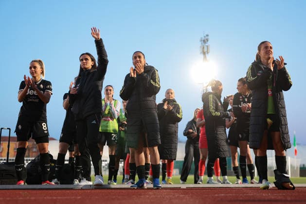 Biella, Italy, 29th March 2026. Juventus players salute the fans following the final whistle of the Juventus Women vs Fiorentina Women Coppa Italia Femminile Semi Final 2nd leg match at Stadio Vittorio Pozzo, Biella. Picture credit should read: Jonathan Moscrop Sportimage EDITORIAL USE ONLY. No use with unauthorised audio, video, data, fixture lists, club league logos or live services. Online in-match use limited to 120 images, no video emulation. No use in betting, games or single club league player publications. SPI_027_JM_JUVE_FIORENTINA_FEMM_CI SPI-4623-0027
