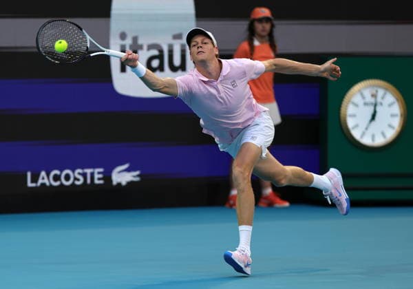 Tennis 2026 Miami Open - Day 12 - Men s Final Jannik Sinner of Italy in action against Jiri Lehecka of the Czech Republic during the Men™s Final match at the 2026 Miami Open tennis tournament at the Hard Rock Stadium in Miami, Florida, USA, 29 March 2026. MIAMI FLORIDA United States  Copyright: xCRISTOBALxHERRERA-ULASHKEVICHx