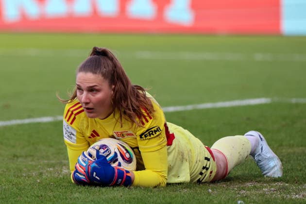 Wolfsburg, Germany 29 March 2026 1 Womens Bundesliga 22 Matchday VfL Wolfsburg vs Union Berlin In the picture Goalkeeper Nadine Böhi Boehi Union Berlin Copyright: HMBxMedia MadeleinexFantini