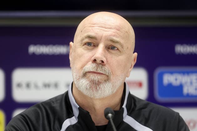 press conference, PK, Pressekonferenz of Bosnia and Herzegovina national team, Nationalteam Sergej Barbarez, head coach of the Bosnia and Herzegovina national football team, speaks during a press conference on March 30, 2026 in Sarajevo, Bosnia and Herzegovina, ahead of the FIFA World Cup, WM, Weltmeisterschaft, Fussball 2026 play-off match against Italy. ArminxDurgut PIXSELL