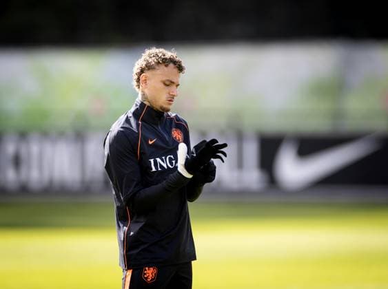 ZEIST - Noa Lang during a training session of the Dutch national team, Nationalteam in the run-up to a friendly match against Ecuador. KOEN VAN WEEL ANP xVIxANPxSportx xxANPxIVx 554726291 originalFilename: 554726291.jpg