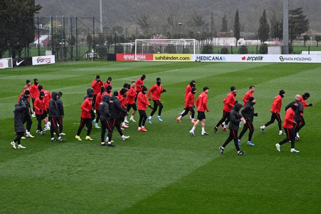 Ahead of Kosovo v Turkiye - 2026 FIFA World Cup, WM, Weltmeisterschaft, Fussball European Qualifiers PRISTINE, KOSOVO - MARCH 30: Players of Turkiye attend training session ahead of 2026 FIFA World Cup European Qualifiers playoff round final match between Kosovo and Turkiye at Fadil Vokrri Stadium in Pristine, Kosovo on March 30, 2026. Ahmet Okatali Anadolu Istanbul Turkey. Editorial use only. Please get in touch for any other usage.  Copyright: x2026xAnadoluxAhmetxOkatalix