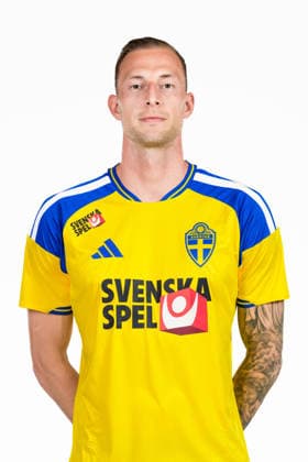 260329 Gustaf Nilsson of the Swedish national football team poses for a portrait on March 29, 2026 in Stockholm. Photo: Joel Marklund BILDBYRAN kod JM JM0813 bbeng fotboll football soccer fotball vm-kval FIFA World Cup, WM, Weltmeisterschaft, Fussball qualifier porträtt portrait sverige sweden sverige a *** 260329 Gustaf Nilsson of the Swedish national football team poses for a portrait on March 29, 2026 in Stockholm Photo Joel Marklund BILDBYRAN kod JM JM0813 bbeng fotboll football soccer fotball vm kval fifa world cup qualifier porträtt portrait sverige sweden sverige a  Copyright: JOELxMARKLUND BB260329JM021