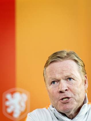 ZEIST - Netherlands national team, Nationalteam coach Ronald Koeman looks ahead to the friendly match against Ecuador. KOEN VAN WEEL ANP xVIxANPxSportx xxANPxIVx 554735333 originalFilename: 554735333.jpg